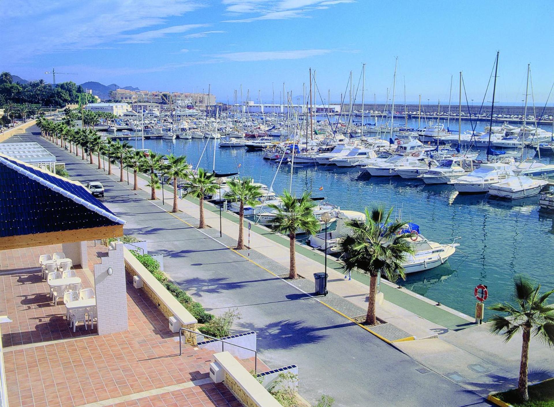 Siente El Mar De La Villajoyosa